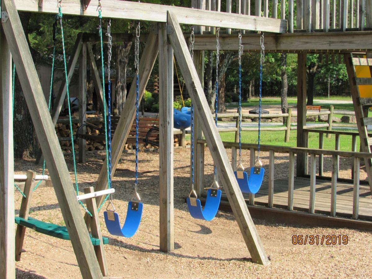 Bar M Resort & Campground Branson West Luaran gambar